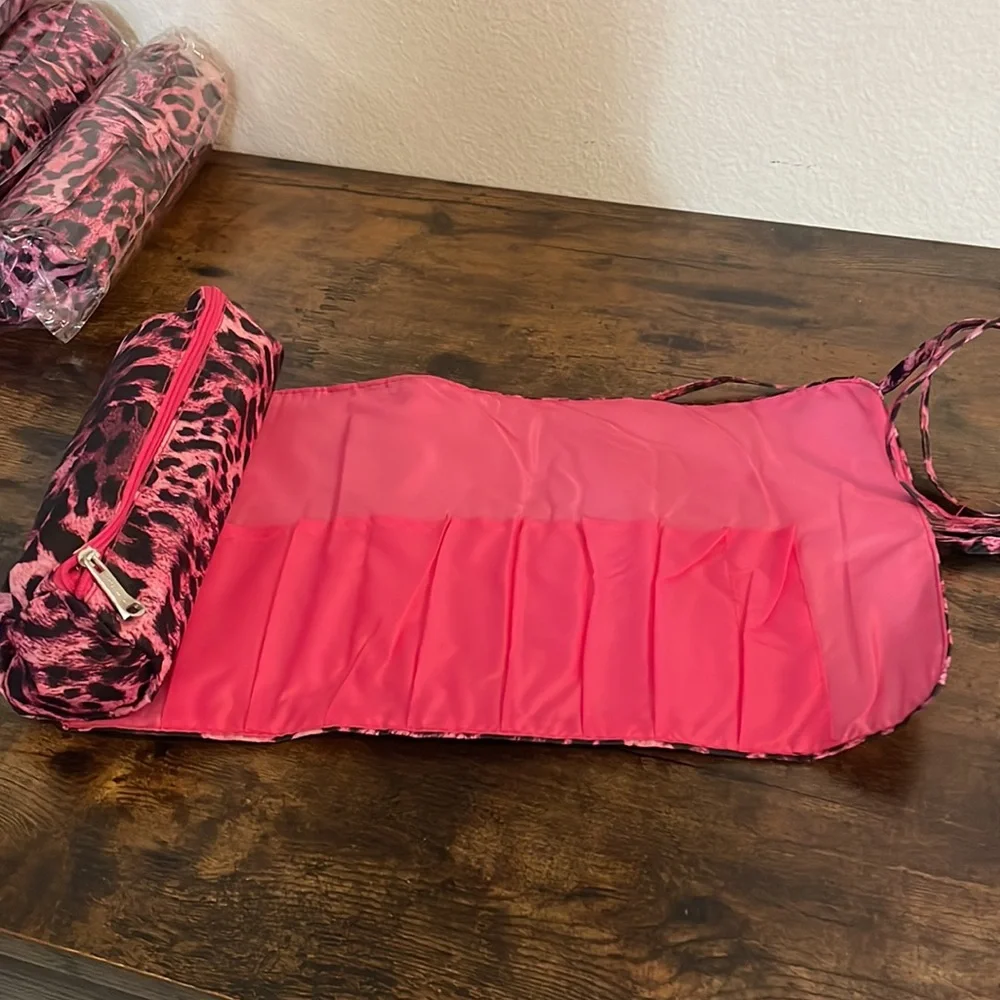 NEW Pink Zebra‎ Print Cosmetic Brush Holder and Bag!
